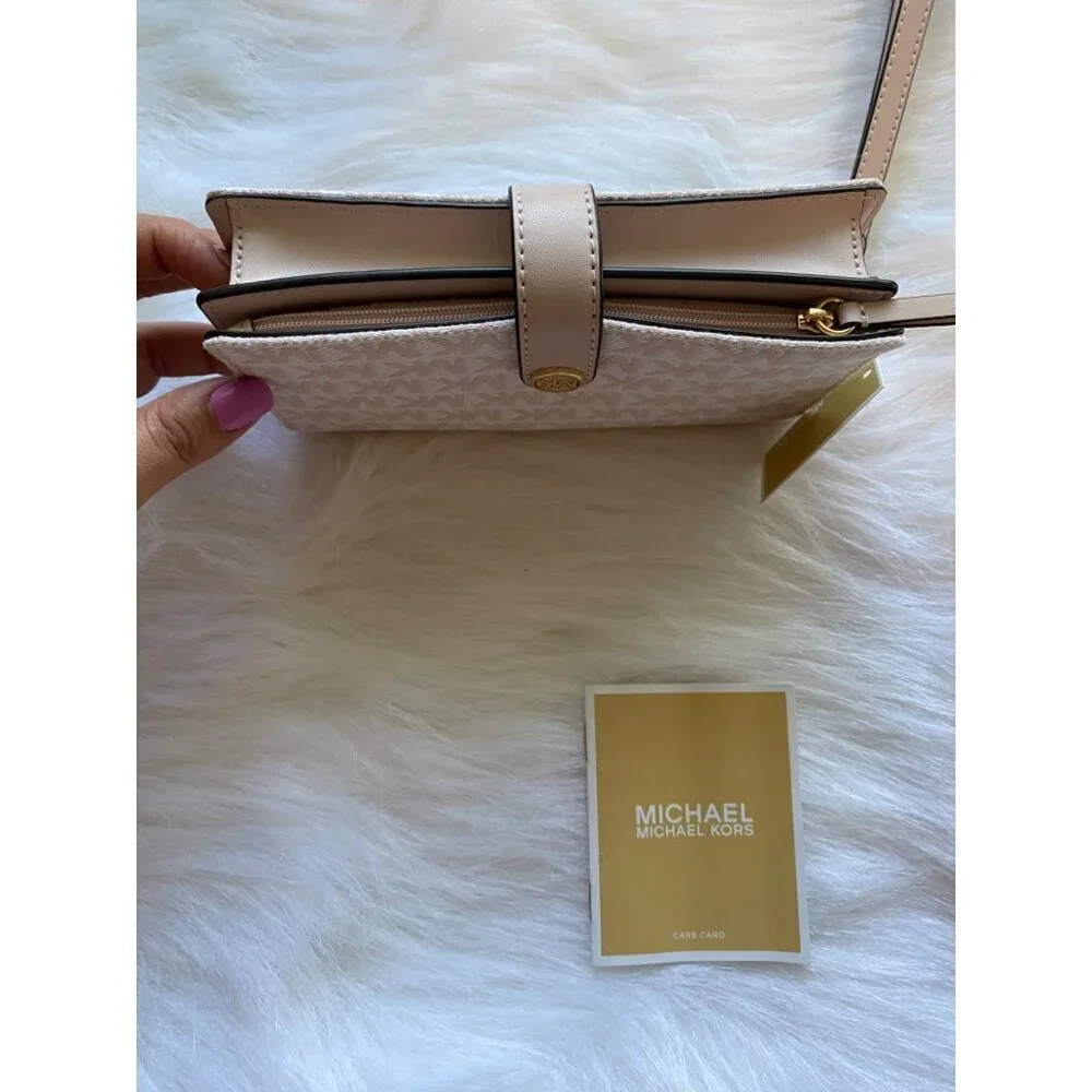 Michael Kors Jet Set Small Phone Case,  Wristlet Wallet, Soft Pink